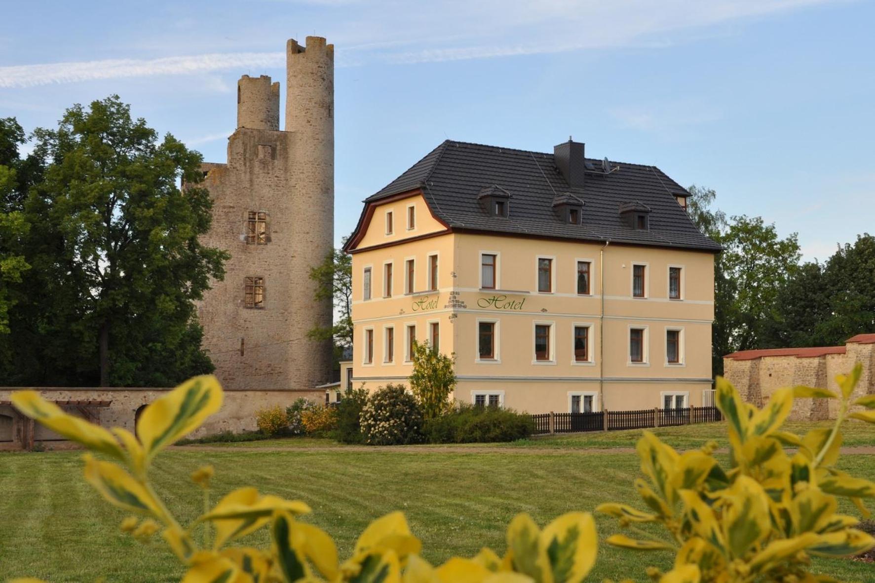 Hotel Am Hohen Schwarm Saalfeld Saale Bagian luar foto