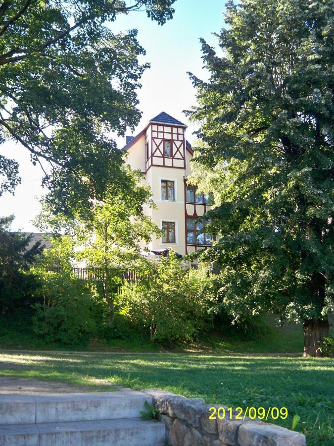 Hotel Am Hohen Schwarm Saalfeld Saale Bagian luar foto